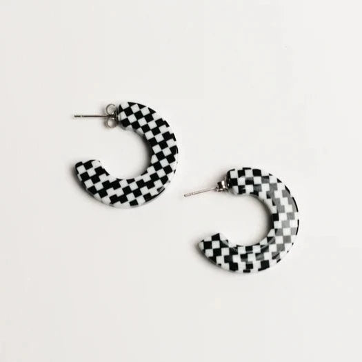 Ray Hoops In B+W checkered - Earrings